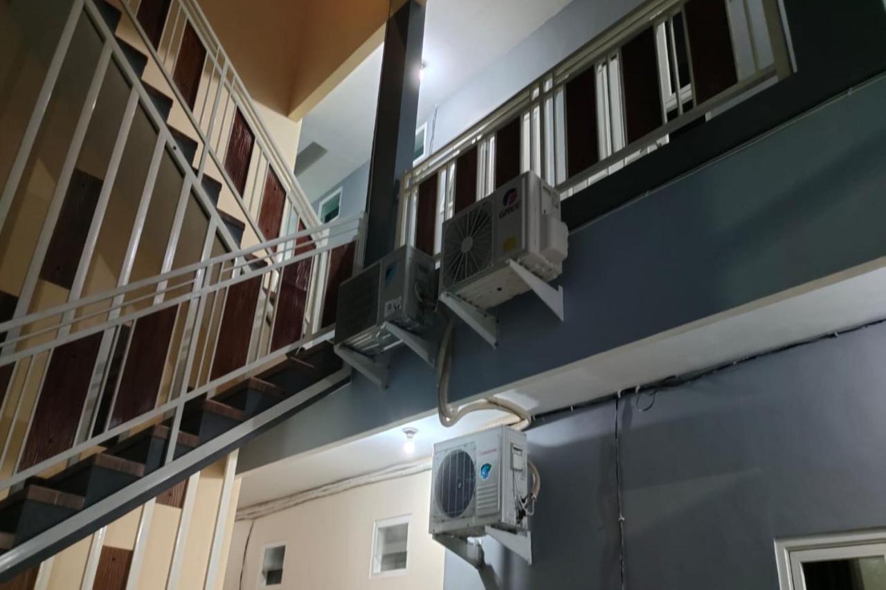 Oyo 91209 Arjuna Residence Syariah Sby Surabaya Eksteriør bilde