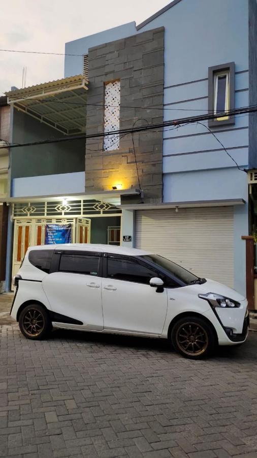 Oyo 91209 Arjuna Residence Syariah Sby Surabaya Eksteriør bilde