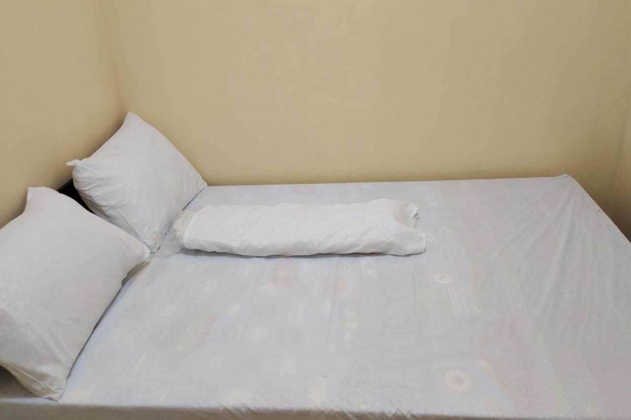 Oyo 91209 Arjuna Residence Syariah Sby Surabaya Eksteriør bilde