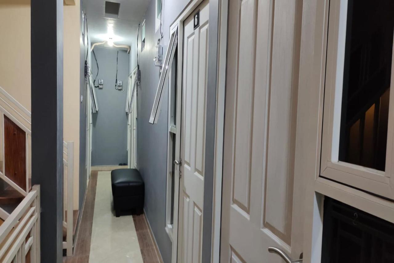 Oyo 91209 Arjuna Residence Syariah Sby Surabaya Eksteriør bilde